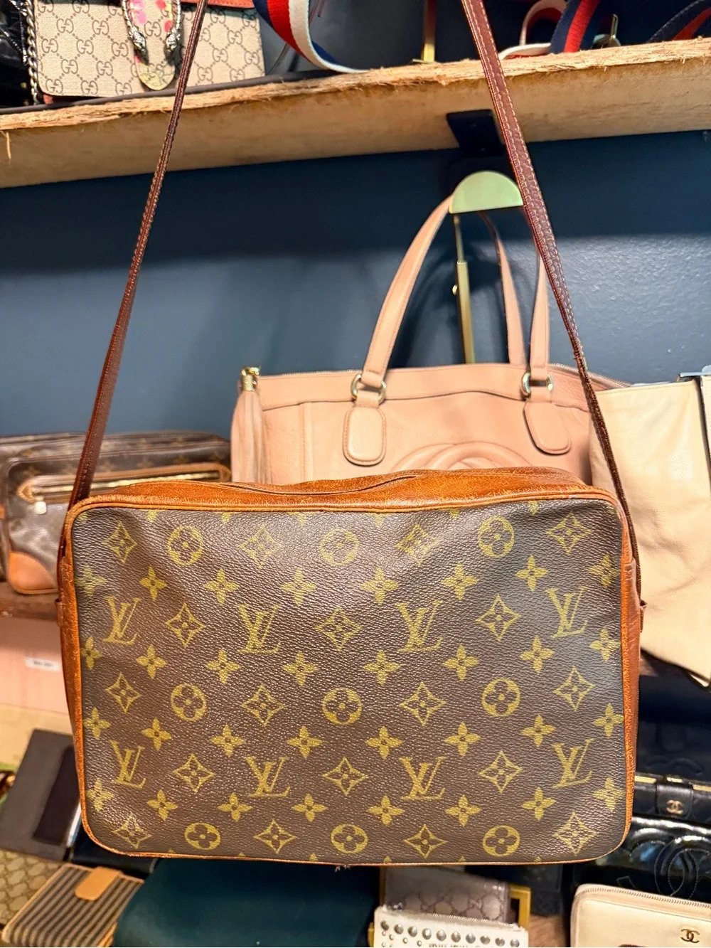 Louis Vuitton Monogram Vintage Sac Bandouliere Shoulder Bag